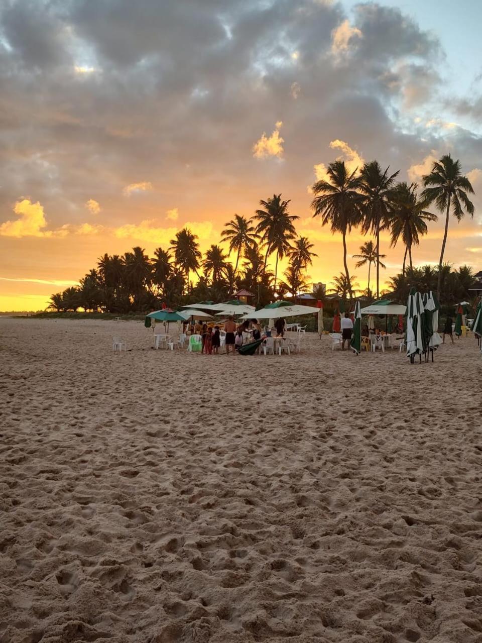 Um Paraiso Em Barra Do Jacuipe- Casa Barra De Jacuipe Camacari Ba Camaçari Esterno foto